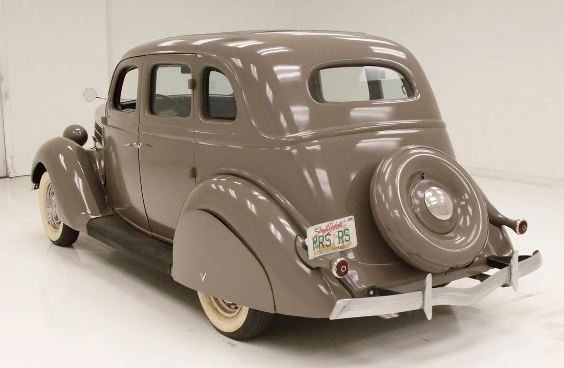 1936 Ford Model 48 & 68 - Image 3 of 12