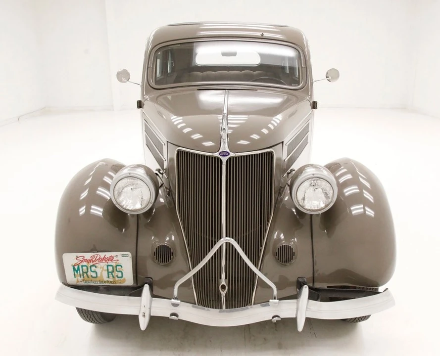 1936 Ford Model 48 & 68 - Image 7 of 12