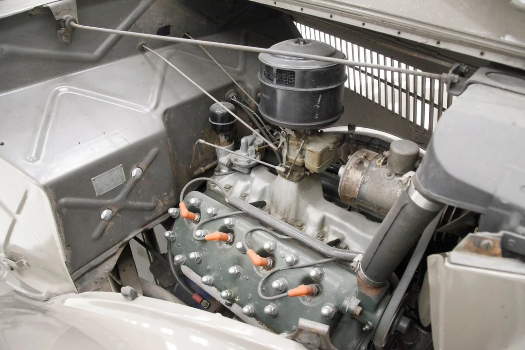 1936 Ford Model 48 & 68 - Image 10 of 12