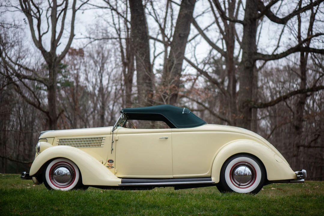 1936 Ford Model 48 & 68 - Image 20 of 31