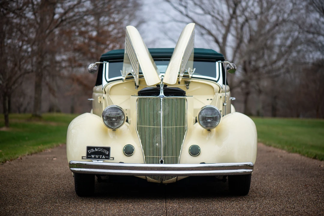 1936 Ford Model 48 & 68 - Image 25 of 31