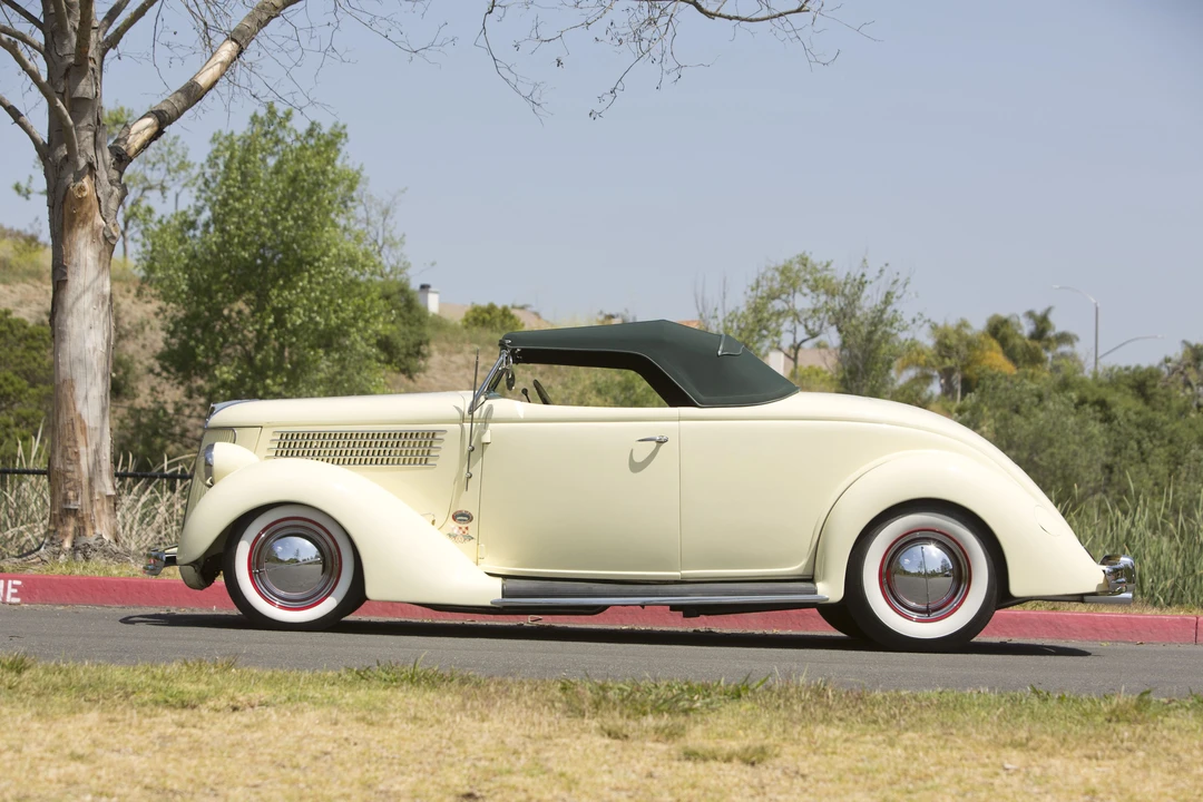 1936 Ford Model 48 & 68 - Image 3 of 31