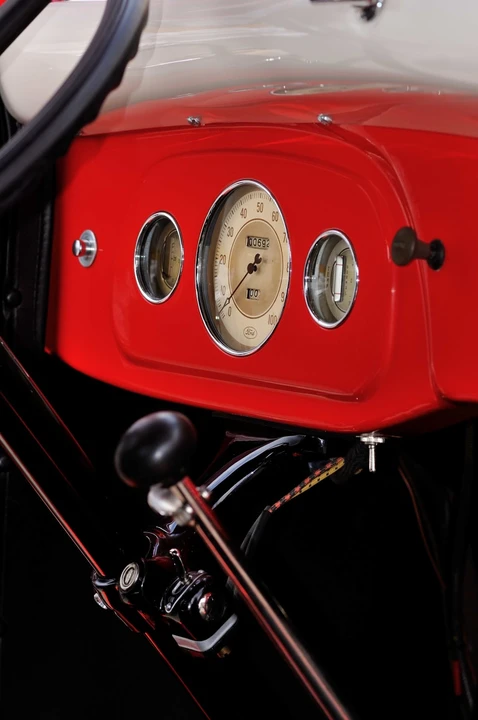 1936 Ford Model 48 & 68 - Image 8 of 12