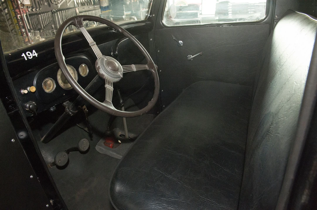 1936 Ford Model 48 & 68 - Image 2 of 5
