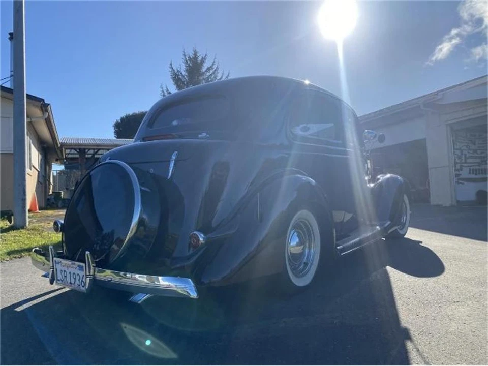 1936 Ford Model 48 & 68 - Image 6 of 30