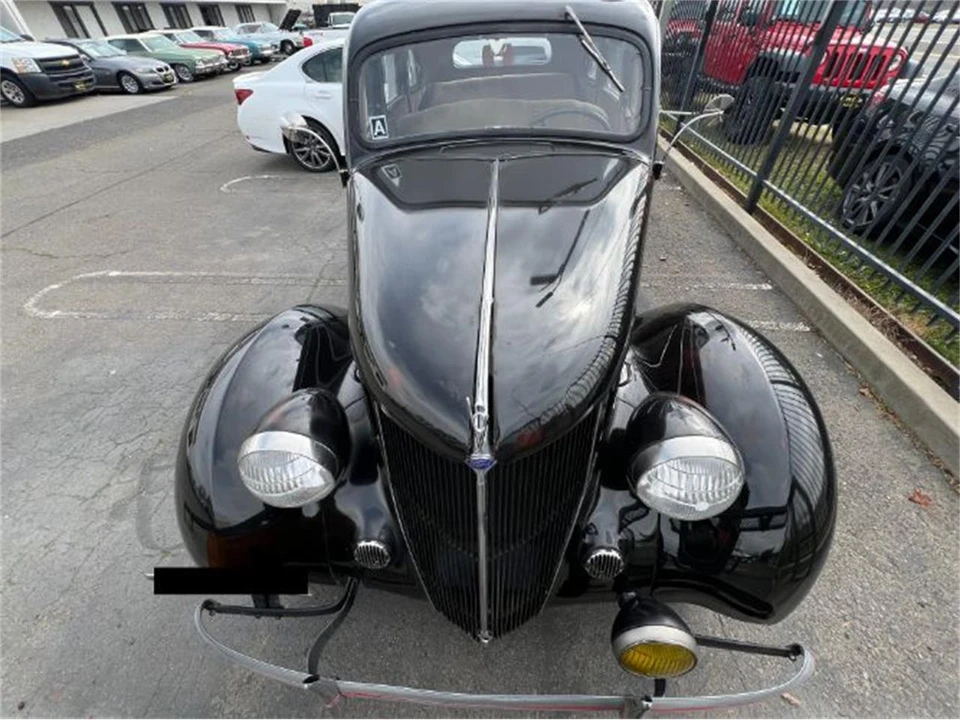 1936 Ford Model 48 & 68 - Image 2 of 15
