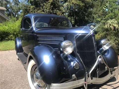 1936 Ford Model 68 Coupe