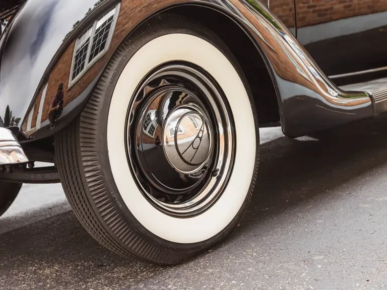 1936 Ford Model 48 & 68 - Image 27 of 31