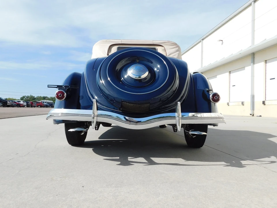 1936 Ford Model 48 & 68 - Image 19 of 31