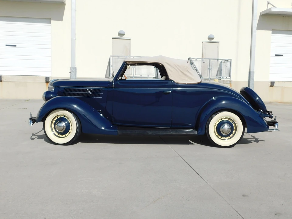 1936 Ford Model 48 & 68 - Image 10 of 31