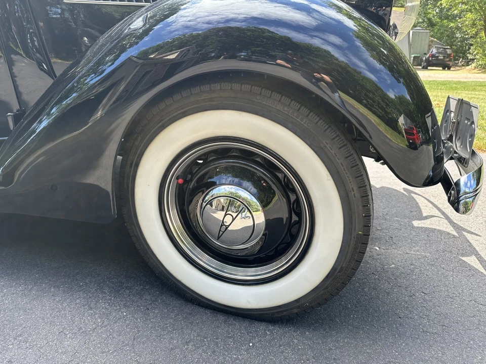 1936 Ford Model 48 & 68 - Image 6 of 31
