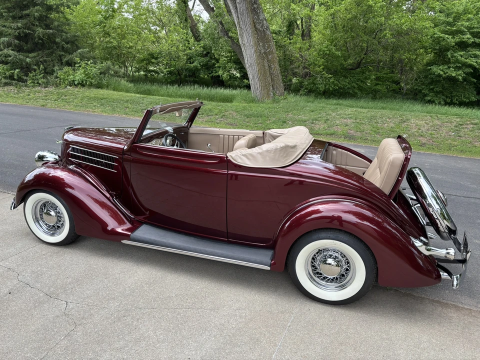 1936 Ford Model 48 & 68 - Image 10 of 31