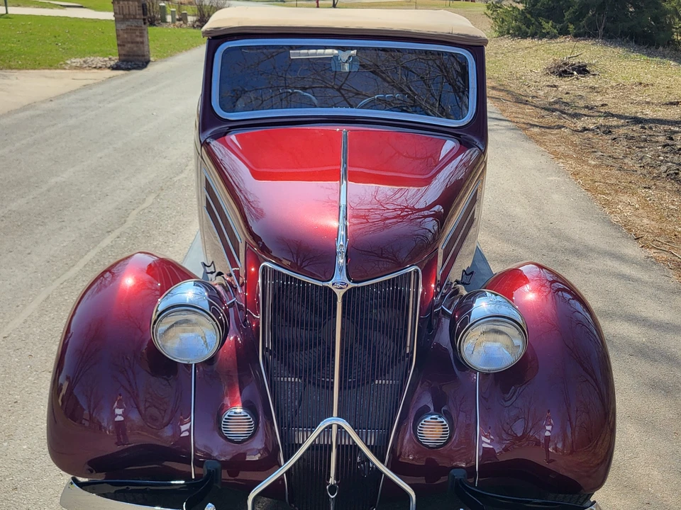 1936 Ford Model 48 & 68 - Image 29 of 31