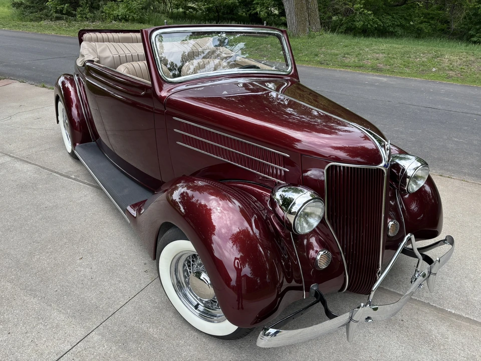 1936 Ford Model 48 & 68 - Image 20 of 31