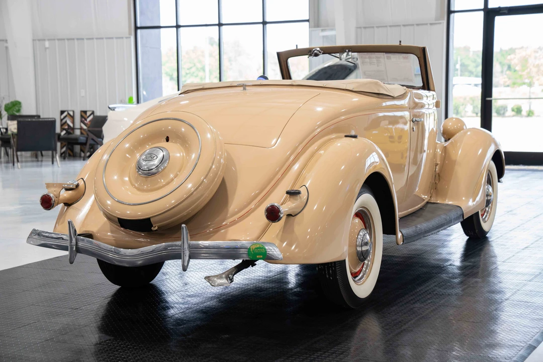 1936 Ford Model 48 & 68 - Image 7 of 31