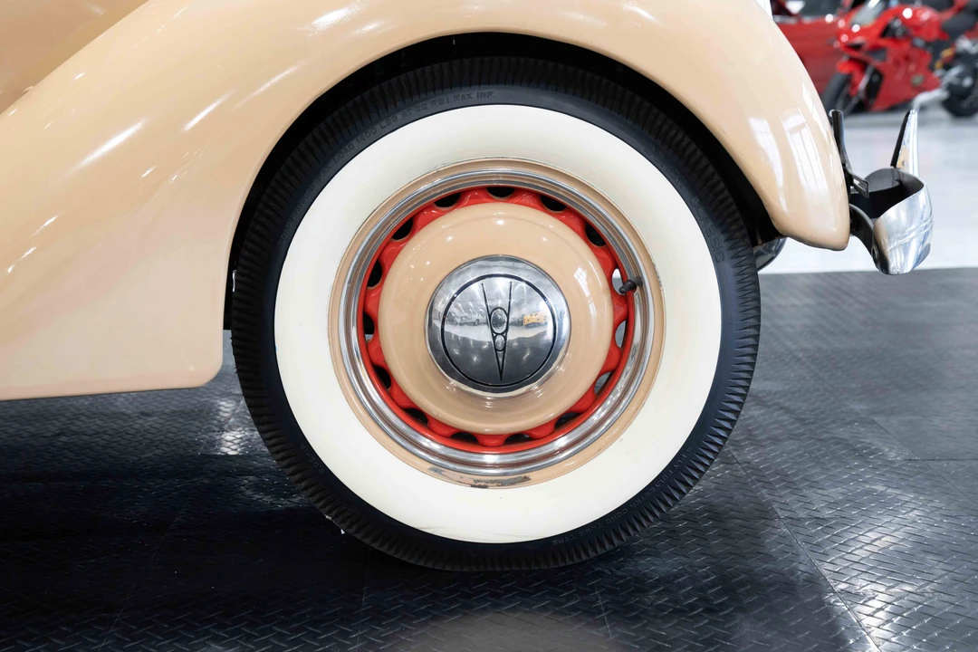 1936 Ford Model 48 & 68 - Image 23 of 31