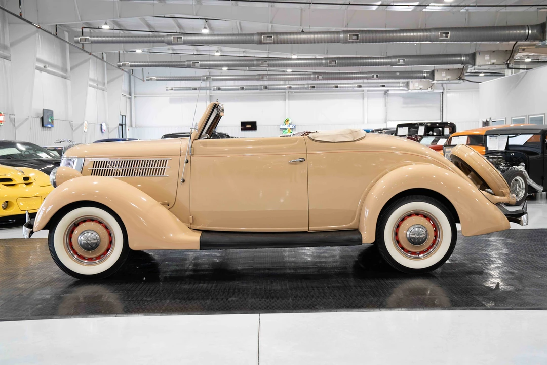 1936 Ford Model 48 & 68 - Image 4 of 31