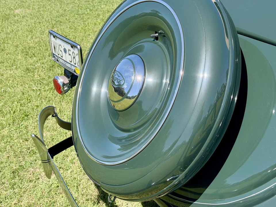1936 Ford Model 48 & 68 - Image 24 of 31