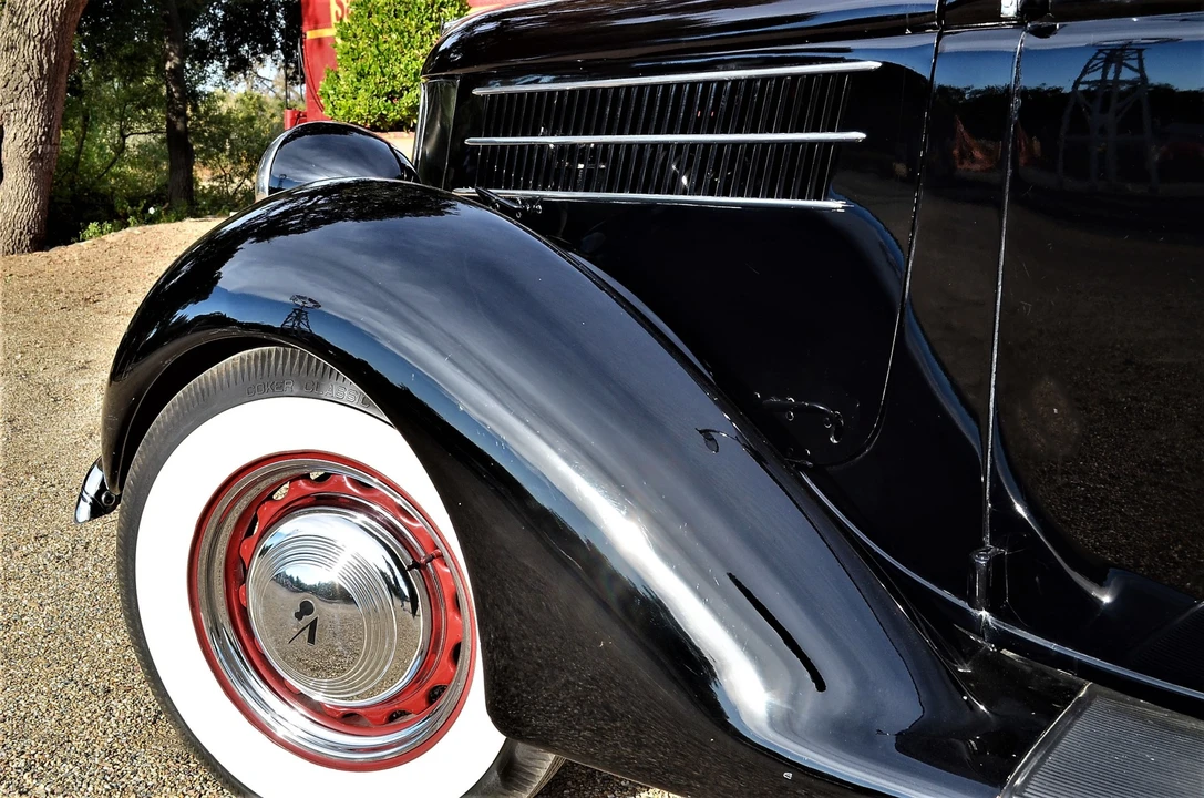 1936 Ford Model 48 & 68 - Image 18 of 31