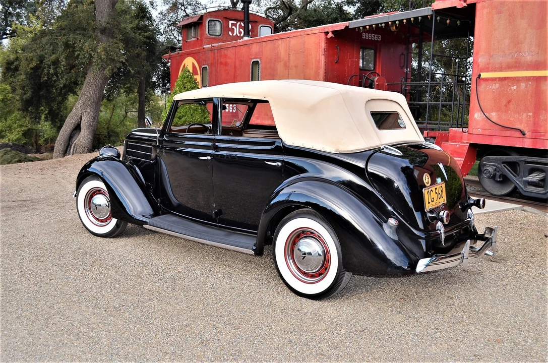 1936 Ford Model 48 & 68 - Image 4 of 31