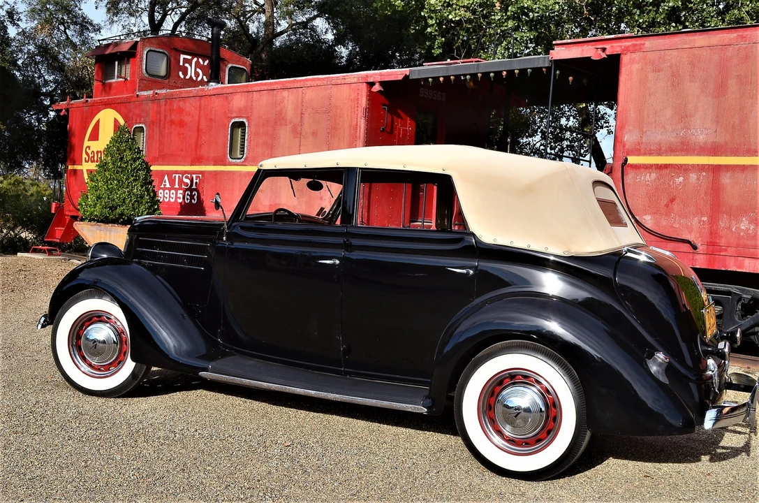 1936 Ford Model 48 & 68 - Image 5 of 31