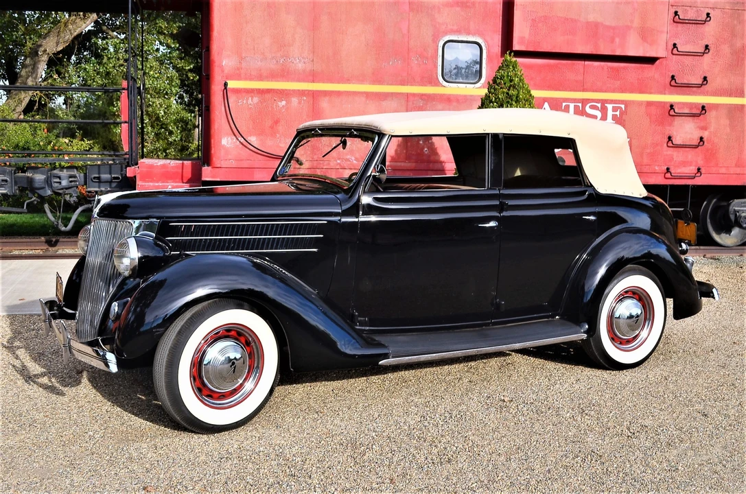 1936 Ford Model 48 & 68 - Image 8 of 31