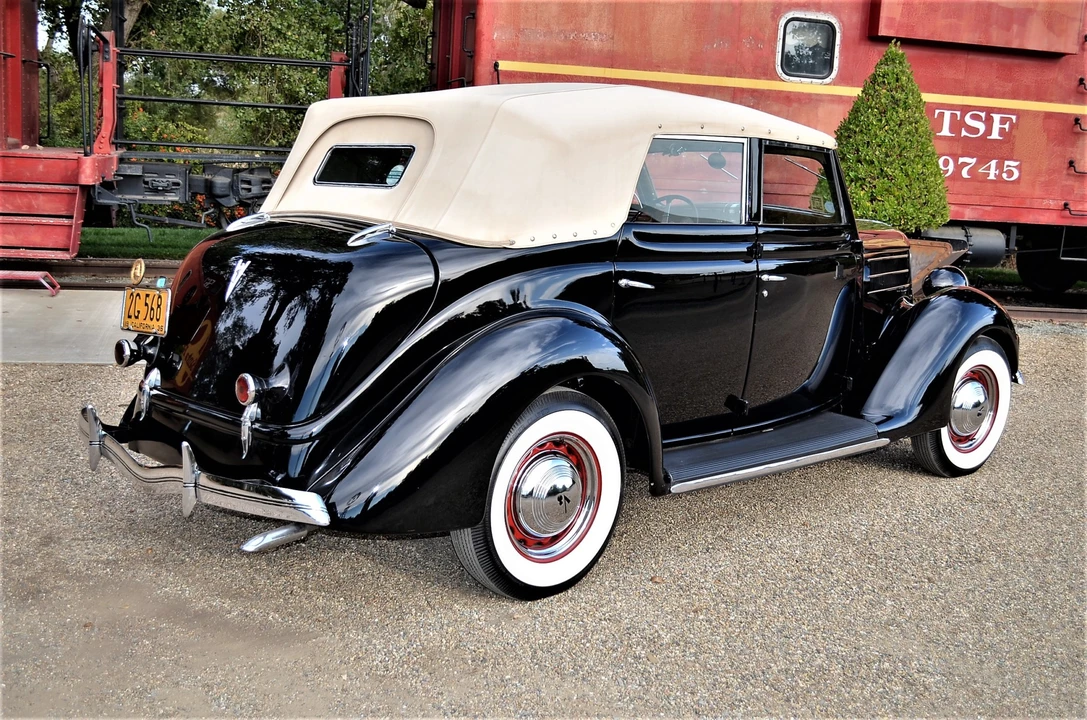 1936 Ford Model 48 & 68 - Image 15 of 31