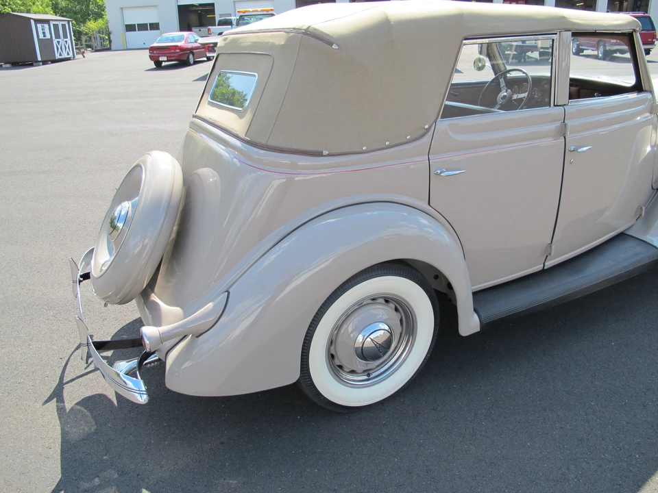 1936 Ford Model 48 & 68 - Image 18 of 31