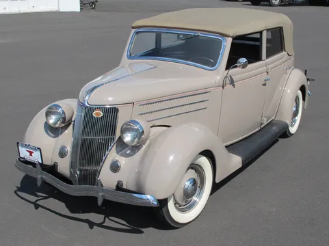 1936 Ford Model 68 Convertible Sedan