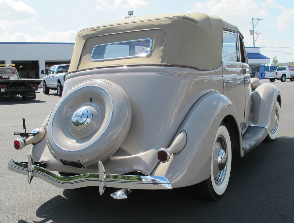 1936 Ford Model 48 & 68 - Image 7 of 31