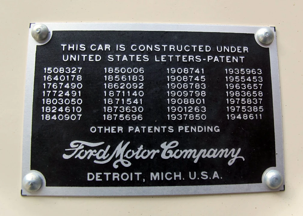 1936 Ford Model 48 & 68 - Image 16 of 31