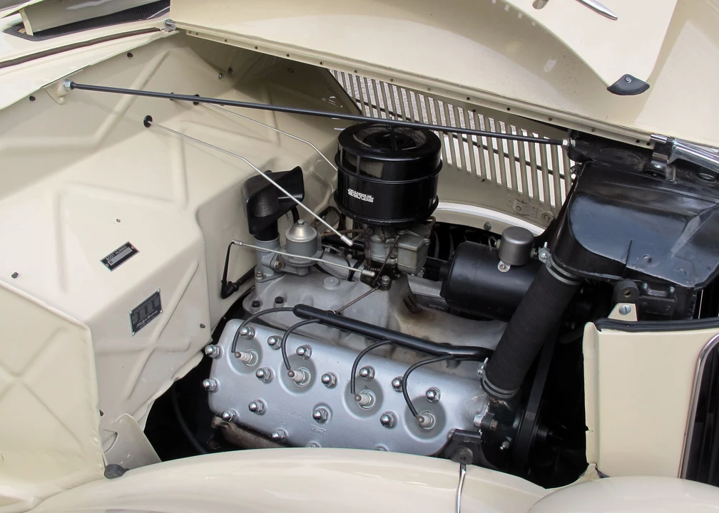1936 Ford Model 48 & 68 - Image 18 of 31