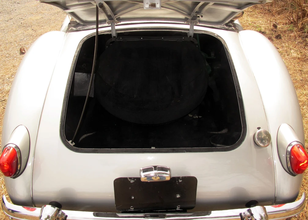 1936 Ford Model 48 & 68 - Image 19 of 31