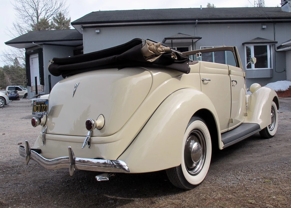 1936 Ford Model 48 & 68 - Image 23 of 31