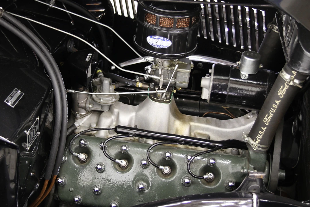 1936 Ford Model 48 & 68 - Image 3 of 4