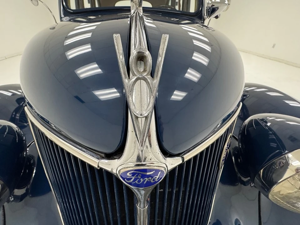 1936 Ford Model 48 & 68 - Image 12 of 21