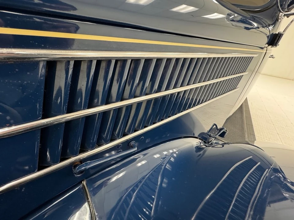 1936 Ford Model 48 & 68 - Image 16 of 21