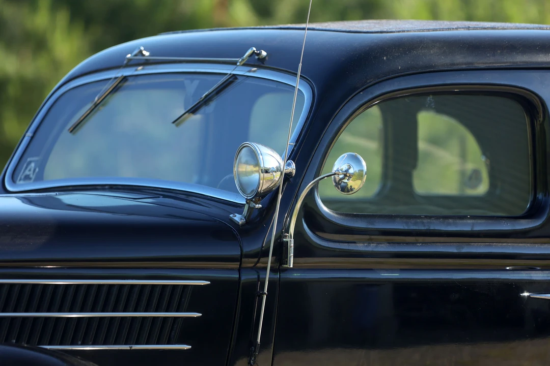 1936 Ford Model 48 & 68 - Image 23 of 31