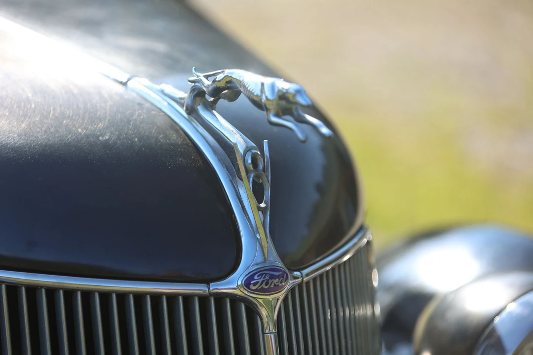 1936 Ford Model 48 & 68 - Image 27 of 31