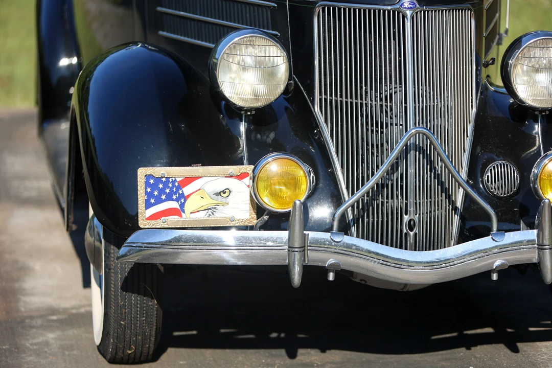 1936 Ford Model 48 & 68 - Image 29 of 31