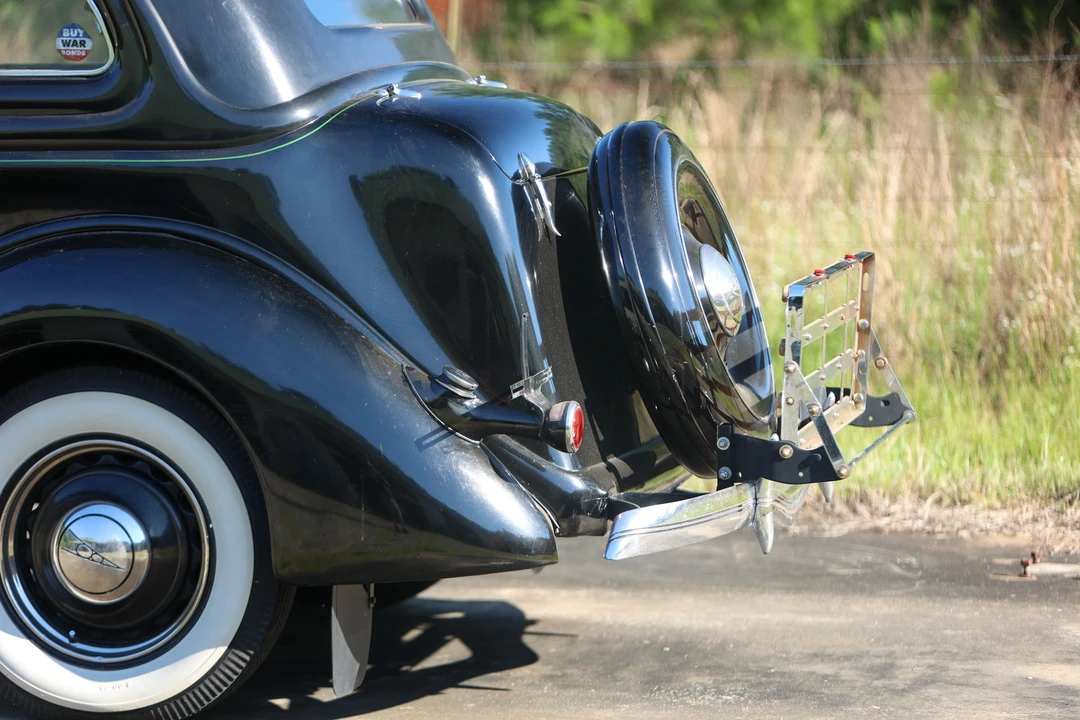 1936 Ford Model 48 & 68 - Image 8 of 31