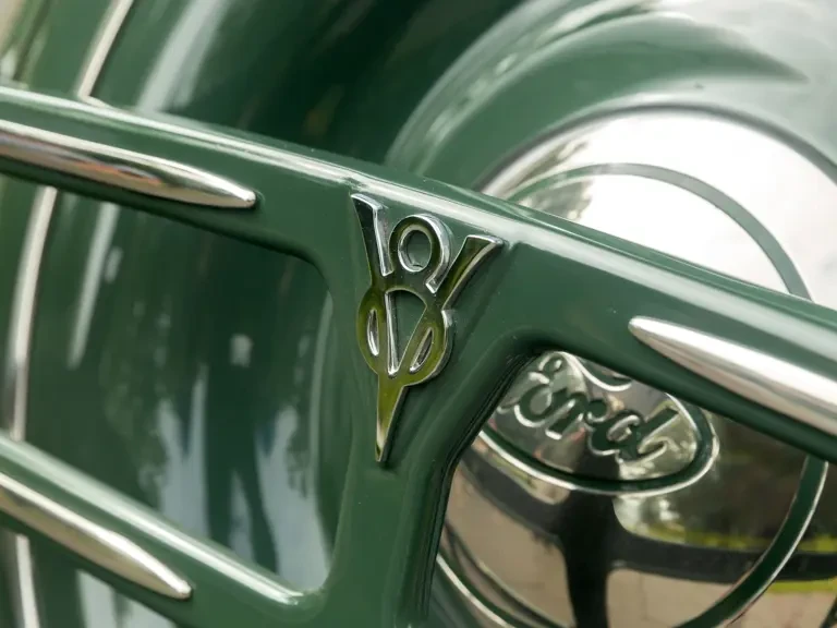 1936 Ford Model 48 & 68 - Image 17 of 31