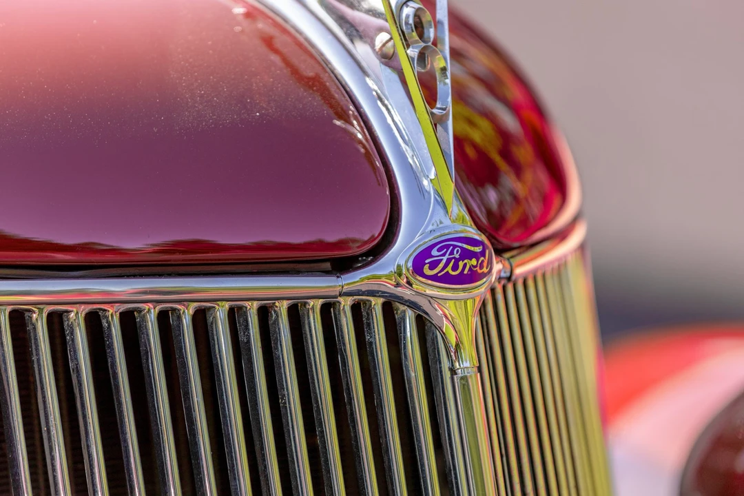 1936 Ford Model 48 & 68 - Image 29 of 31