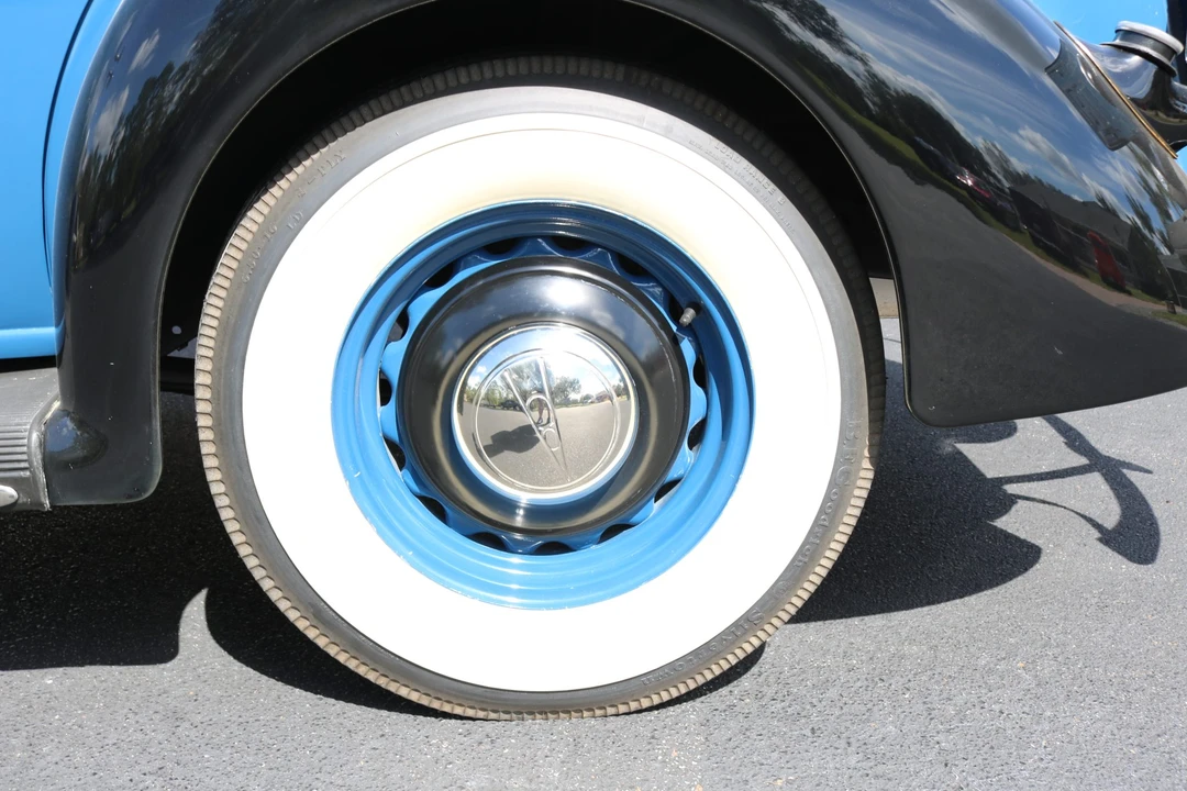 1936 Ford Model 48 & 68 - Image 18 of 31