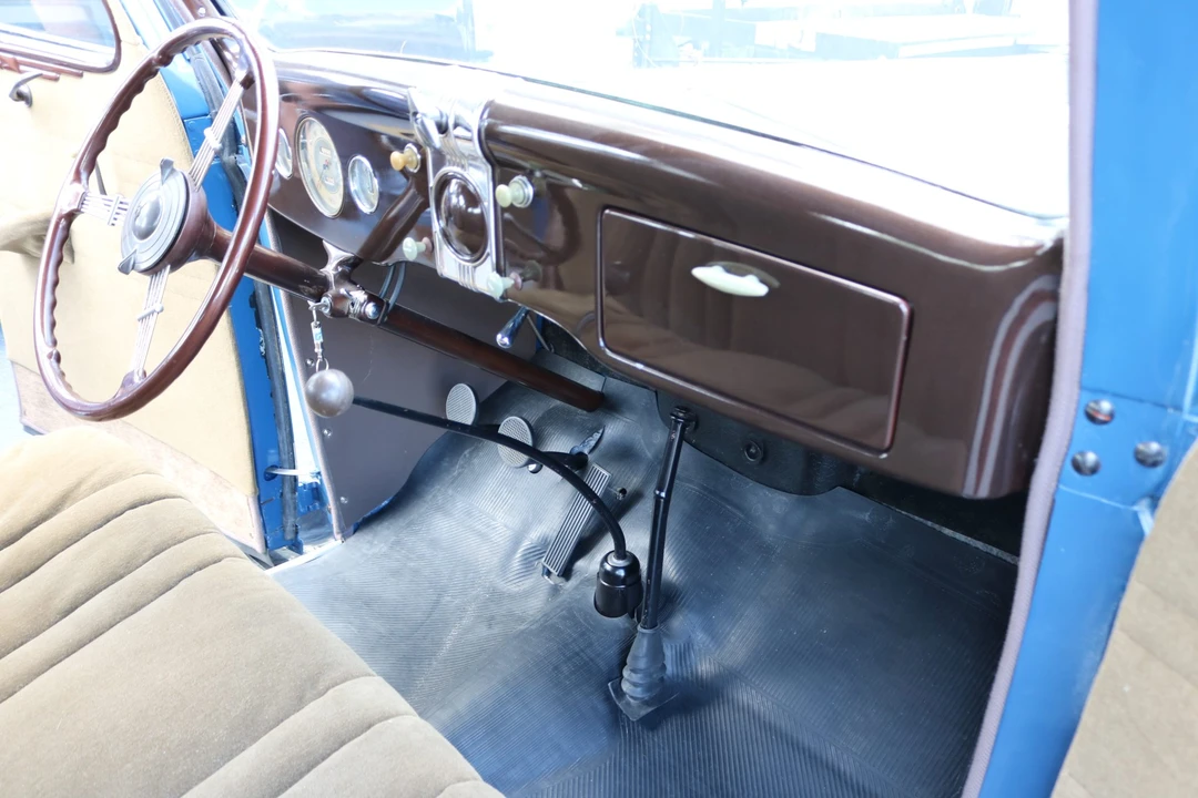 1936 Ford Model 48 & 68 - Image 23 of 31