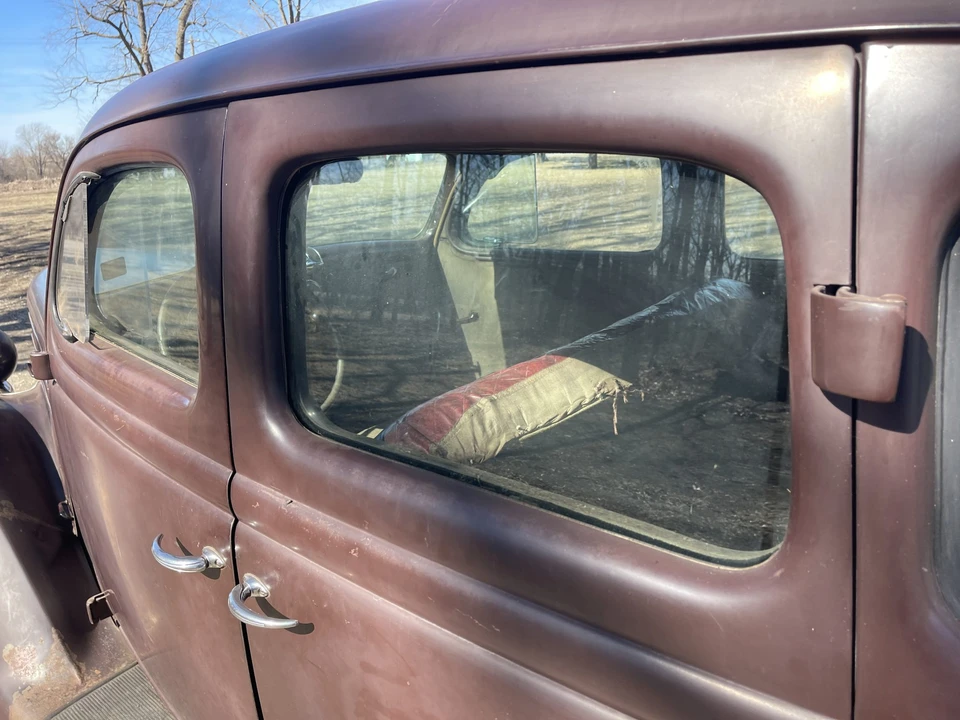 1936 Ford Model 48 & 68 - Image 24 of 31