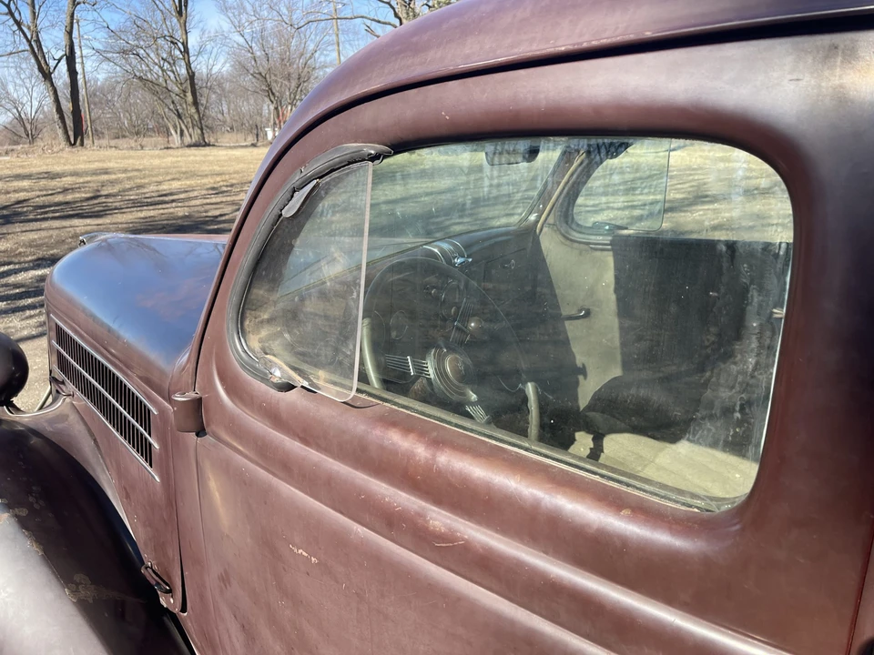 1936 Ford Model 48 & 68 - Image 30 of 31