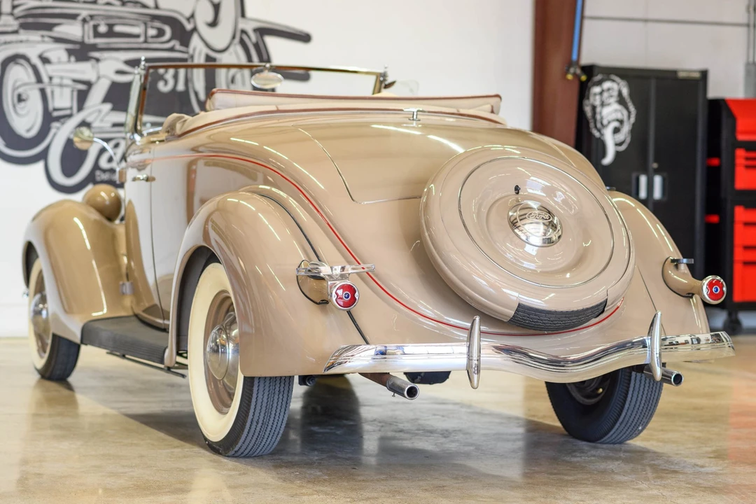 1936 Ford Model 48 & 68 - Image 11 of 31