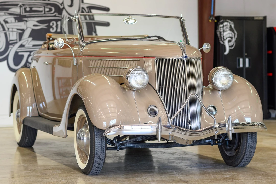 1936 Ford Model 48 & 68 - Image 18 of 31