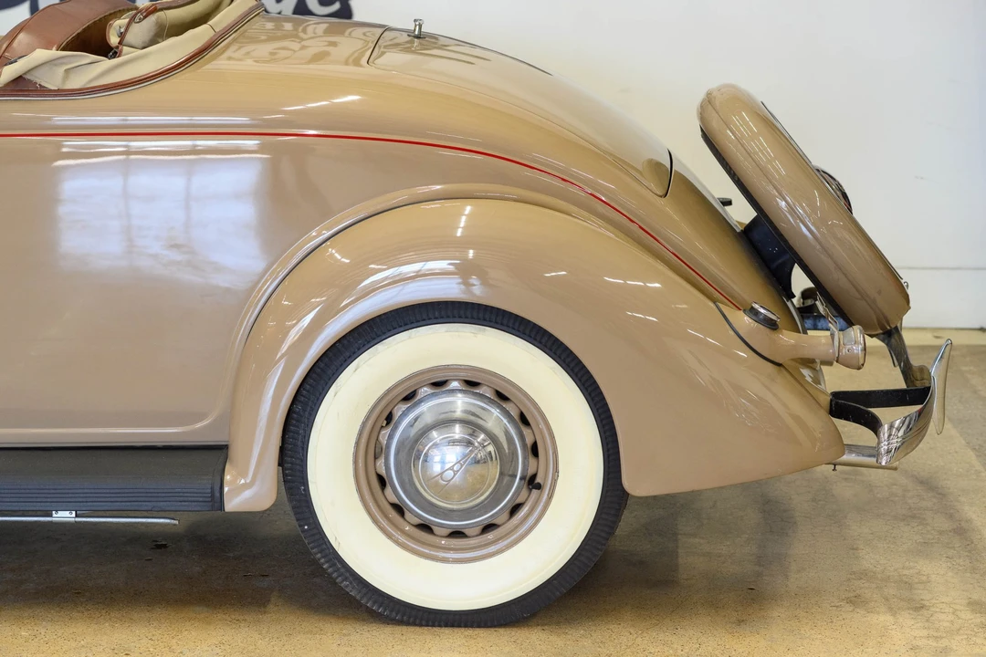1936 Ford Model 48 & 68 - Image 26 of 31